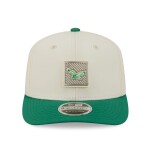 New Era Pánská kšiltovka Philadelphia Eagles NFL 2026 Training Camp Historic Logo 9SEVENTY Stretch-Snap Grün