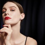 Stříbrné náušnice s perlou a lapis lazuli Margaux – stříbro 925/1000, Modrá Bílá