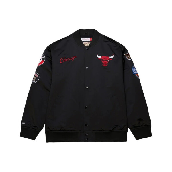 Mitchell & Ness Pánská bunda Chicago Bulls NBA Blackout Satin Jacket Velikost: M