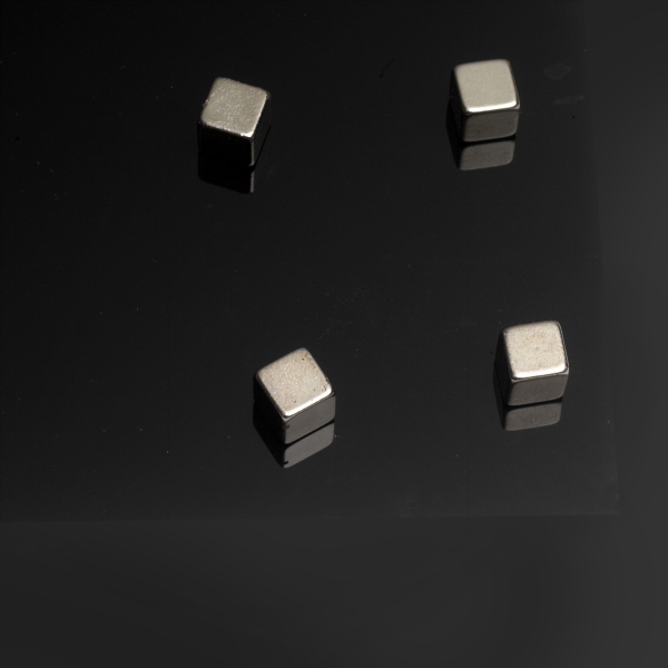 Super silné magnety krychle, stříbrné