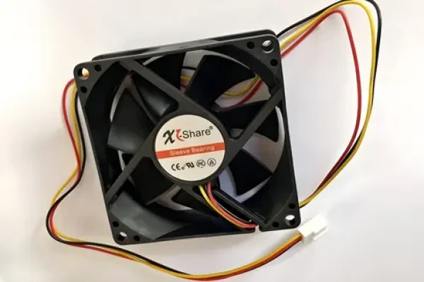 Eurocase 80 mm / Ventilátor / 3pin / 12V / 80x80x25 mm (841451901089)