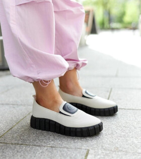 Polobotky TQ2407 bílé - Solea 39