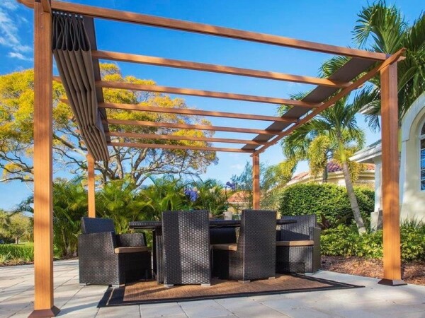 Hliníková pergola – Florida (světle hnědá)