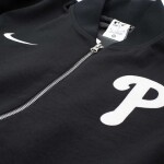Nike Pánská bunda Philadelphia Phillies MLB 2026 Authentic Dugout Bomber Velikost: S