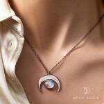 Royal Fashion stříbrný náhrdelník GU-DR17174N-SILVER-MOONSTONE