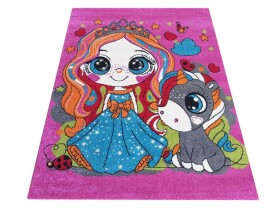 DumDekorace Moderní koberec do dětského pokoje v růžové barvě s dokonalým vzorem panenky a jednorožce Šířka: 120 cm | Délka: 170 cm