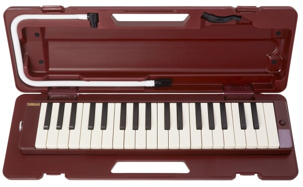 Yamaha P-37D