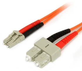 StarTech optický patch kabel LC-SC 3 m oranžová / Kabel / -20 až 60 °C (FIBLCSC3)
