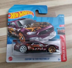 Custom '18 Ford Mustang GT - Hot Wheels