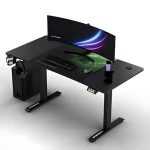 ULTRADESK LEVEL V2 zelená / Herní elektricky nastavitelný stůl / 140 x 68 x 72-117 cm / držák slucháteknápojů (UDESK-LVA-GN)