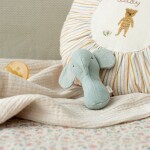 Maileg Textilní chrastítko Elephant Light Dusty Blue, modrá barva, textil