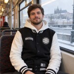 New Era Pánská mikina Boston Bruins NHL College Hoodie Velikost: S