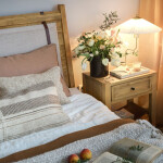 ARTEN (NANO Systems s.r.o.) Noční stolek HAVANA PEL12 - borovice