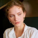 Luxusní náušnice s perlou a zirkony Dorothea, Zlatá