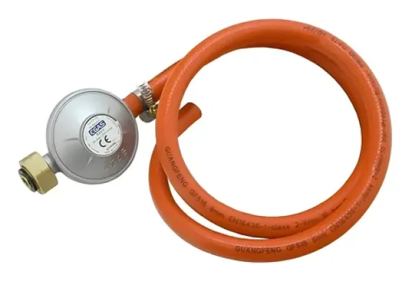 Cattara C31-30 / Regulátor tlaku plynu / 30 mbar / Hadice 0,9 m / EN16129 (13606)