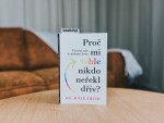 Proč mi tohle nikdo neřekl dřív - Užitečné rady na nástrahy života - Julie Smith