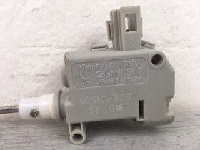 SKV Zámek kufru ŠKODA OCTAVIA I