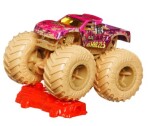 HW MONSTER TRUCKS KASKADÉRSKÉ KOUSKY ASST