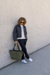 Nákupní taška přes rameno Reisenthel Shopper M Teddy leo olive