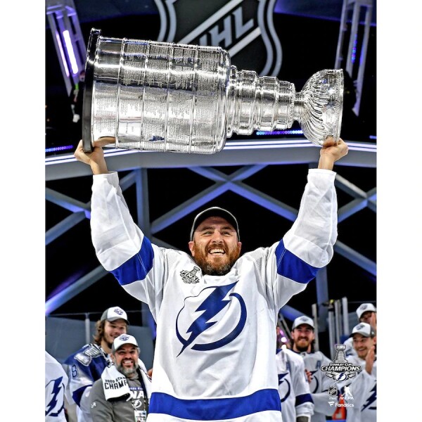 Fanatics Fotografie Tampa Bay Lightning 2020 Stanley Cup Champions Kevin Shattenkirk 8 x 10