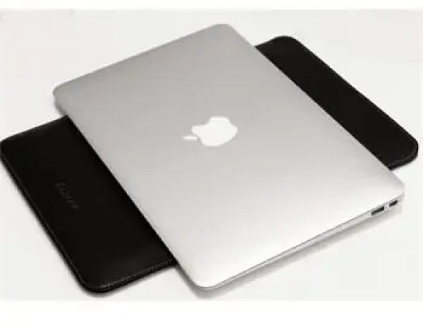 LUXA2 Metropolitan / Pouzdro / pro MacBook Pro 15" / pravá kůže (LHA0028)