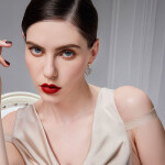 Náušnice s motivem srdce Suzanne - zirkony, perleť, Zlatá