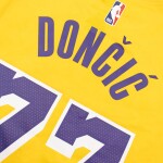 Nike Dětské tričko Los Angeles Lakers NBA Luka Doncic #77 Player T-Shirt Žlutá (YOUTH)