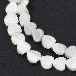 Přírodní perleť - srdce - 6 x 6 x 2 mm - svislé - 1 ks