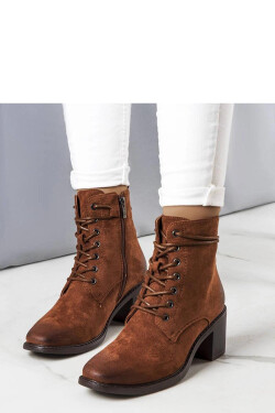 Boty na podpatku model 205139 Solea 40