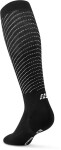 CEP dámské běžecké kompresní podkolenky REFLECTIVE PRO 3.0 - black Velikost: II (25-31 cm obvod lýtka)