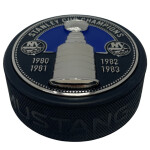 Mustang Puk New York Islanders NHL Ultra 3D Stanley Cup Medallion