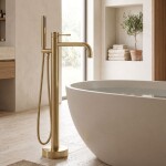 REA - Volně stojící baterie Lungo Diamond Brush Gold REA-B2246