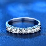 Royal Fashion stříbrný prsten HA-XJZ042-SILVER-MOISSANITE Velikost: 7 (EU: 54-56)