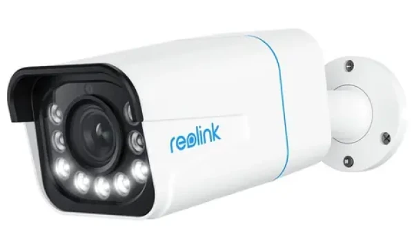 Reolink P430 černá / Venkovní IP kamera / 3840 × 2160 / IP67 / mikrofon repro / IR / PoE (P430 - B)