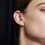 Náušnice s bílou perlou Loretta, Zlatá Bílá