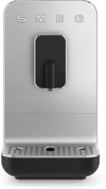 Smeg automatické espresso Bcc11blmeu