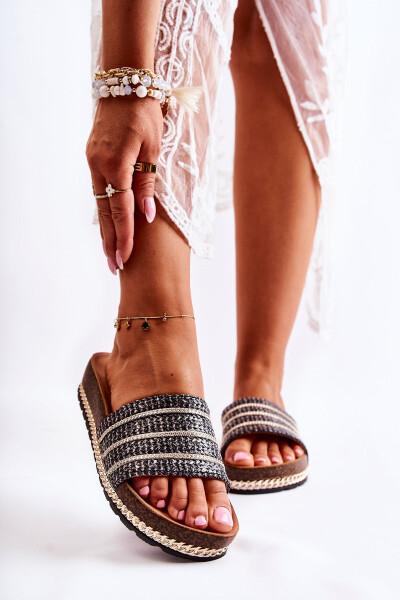 Dámské klasické pantofle s řetízkem Černá Maddy 37