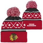 Outerstuff Dětská batolecí zimní čepice Chicago Blackhawks NHL Face-Off Cuff Pom