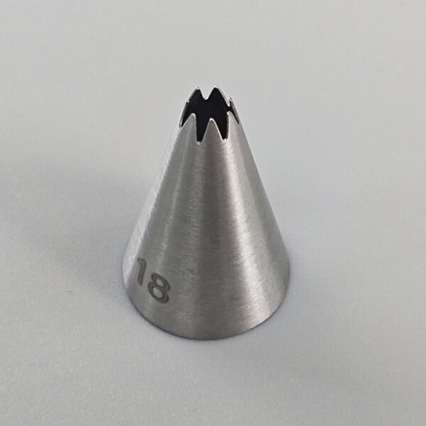 Cake star trezírovací špička č.18