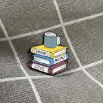 Pinarna.cz Drink, read, love / Piju, čtu, miluju