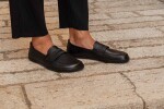 Be Lenka Buena All black
