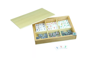 Moyo Montessori Moyo Montessori Čísla k Barevné tabuli pro násobení víceciferným činitelem