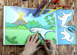 Začínáme vystřihovat Dinosauři