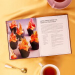 New Mags Kniha – Harry Potter Afternoon Tea Magic, Veronica Hinke/Jody Revenson, červená barva, papír