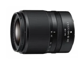 Nikon Nikkor Z DX VR 18-140mm f/3.5-6.3 / Objektiv / 18–140 mm / f/3.5–6.3 / APS-C / Bajonet Z (JMA713DA)
