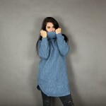 HOSH Pletený jednobarevný rolák CLAIRE Barva: Tyrkysová