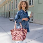 Nákupní taška přes rameno Reisenthel Shopper M Smiley® leo blush