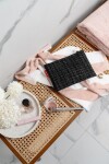 Taštička na zip Reisenthel Case 1 Bouclé black