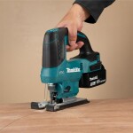 Aku přímočará pila Makita LXT DJV184RTJ