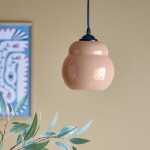 Bloomingville Stropní lampa Motella Rose, růžová barva, sklo
